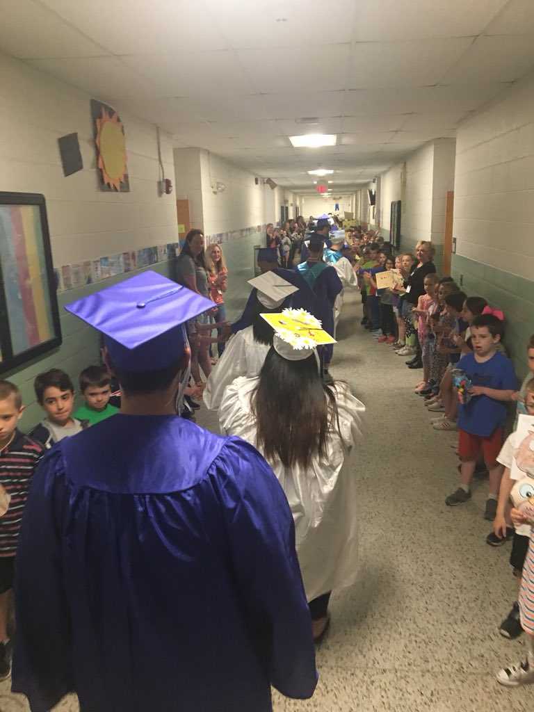CHS Class Of 2018 tweet media