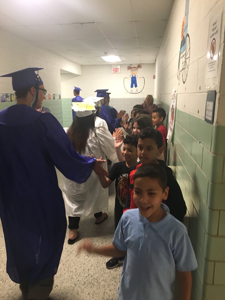 CHS Class Of 2018 tweet media