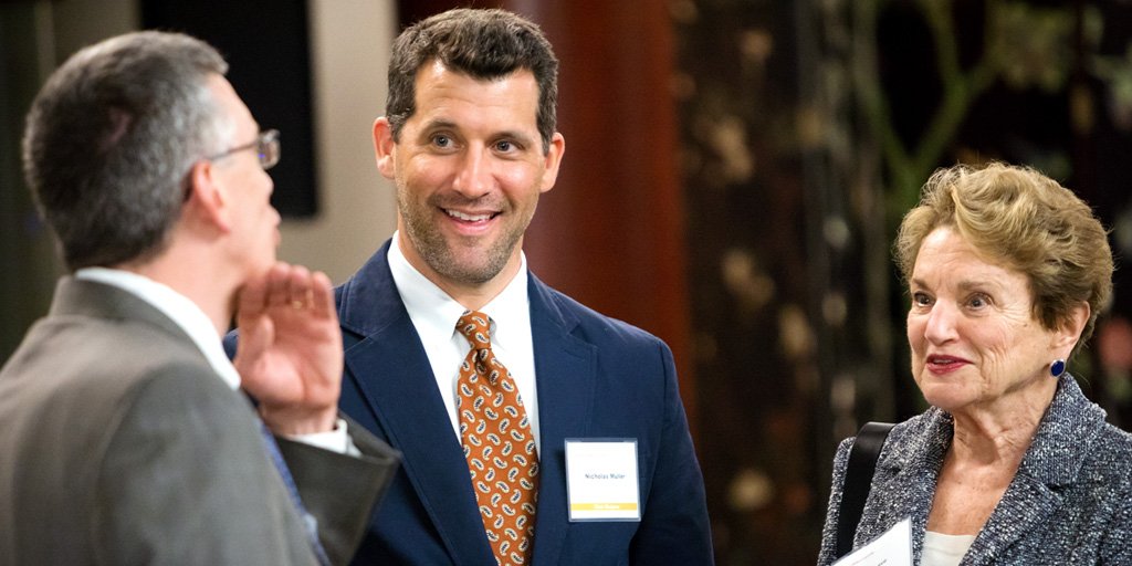 teppercmu's tweet image. Congrats to Nicholas Z. Muller who was recognized last month as the Lester and Judith Lave Associate Professor of Economics, Engineering, and Public Policy: bit.ly/2LGXwTu