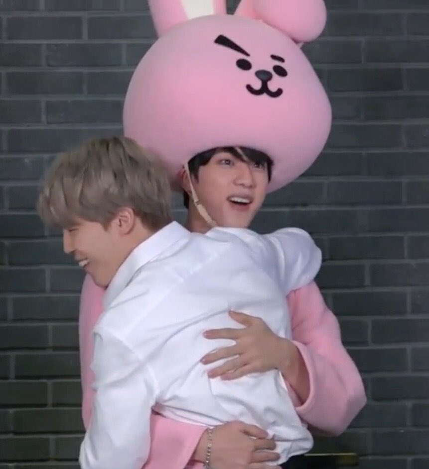 jiminscloud's tweet photo. "i hope you know that we are able to smile brightly because of you, hyung."
  - jimin to seokjin

their relationship is indeed sincere &amp; the way they appreciate each other is by far the sweetest. they make each other laugh &amp; smile like they're rly meant to do it all along 😭💓 https://t.co/WfxVXS123i
