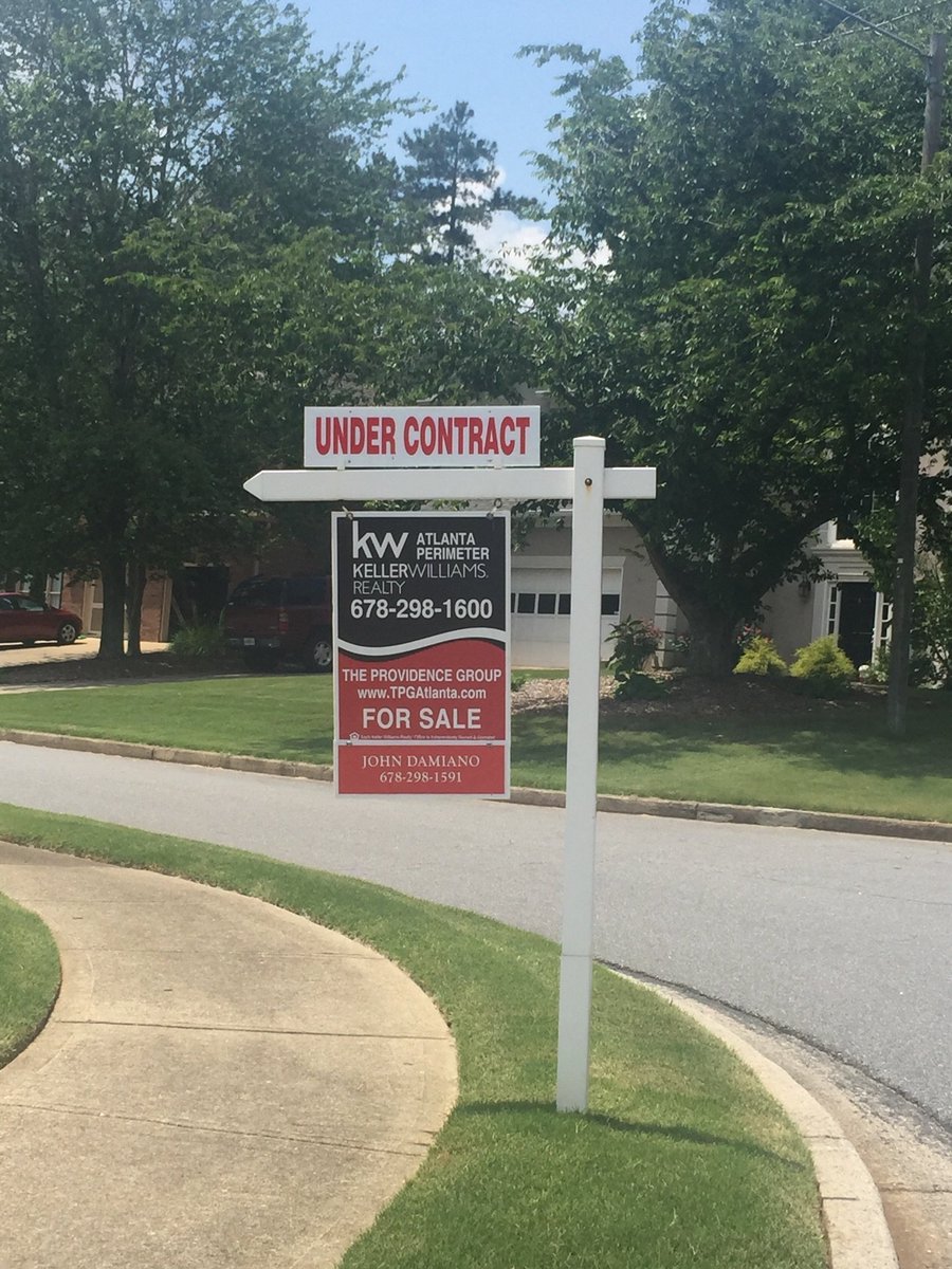 providencegroup's tweet image. Under contract in 7 days! Woodford Pass NE in Roswell. #tpgatlanta #kwri #roswellgeorgia #undercontract
