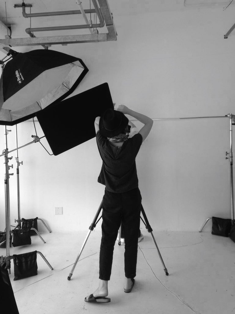 agentemma's tweet image. Photographer @IngePrinsPhoto #shooting #day1 #lovemyberkies @TruworthsTweets