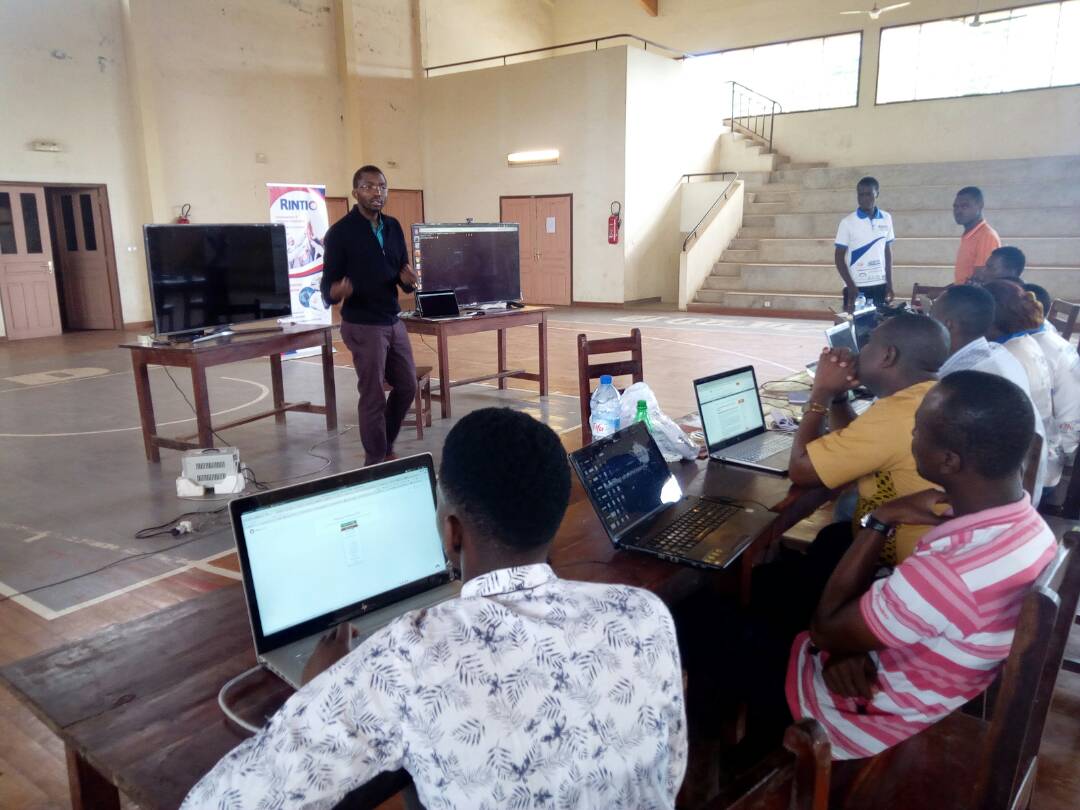 RintioGroup's tweet image. Day 10
#bigdatabootcamp
Une semaine passionnante attend nos super codeurs qui entreront dans le vif du sujet.
Ils vont approfondir la pratique des outils Big Data étudiés la semaine précédente, en les appliquant à un projet fil conducteur.