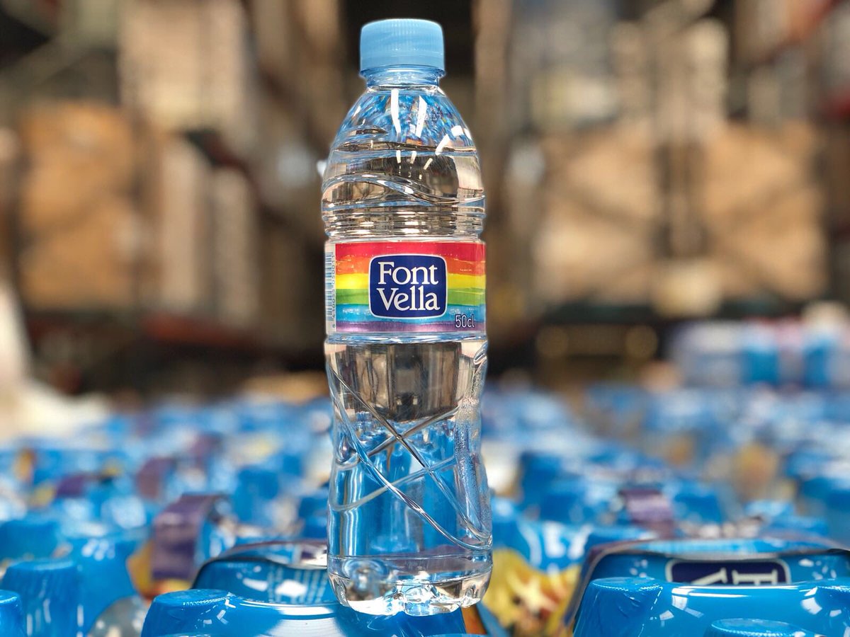 COSERAL's tweet photo. ¡Ya tenemos la nueva botella de @AguaFontVella conmemorativa del Día del Orgullo Gay!
Si la quieres para tu establecimiento contacta con nosotros 👉 https://t.co/pqatQyf3Xx
#Distribucion #Horeca #Barcelona #Hosteleria #DiaOrgulloGay🏳️🌈 #COSERAL https://t.co/l3CAmyw6u9