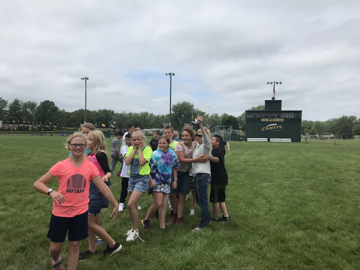 ElemColoma's tweet photo. And the winner is....Hammerschmidt’s Class!
#tradition #CISkickball https://t.co/PVqYF6U31l