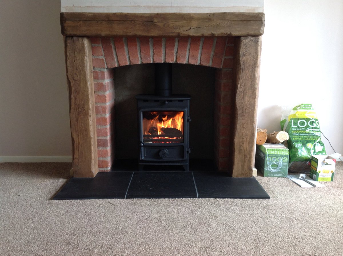 heatsourcerer's tweet image. #stove #inspiration #rutland - sometimes you just want to add character to your fireplace and bespoke @tiletec chambers are the perfect solution. If you would like more information on this kind of product, why not call the showroom on 01572829953 or simply pop in.