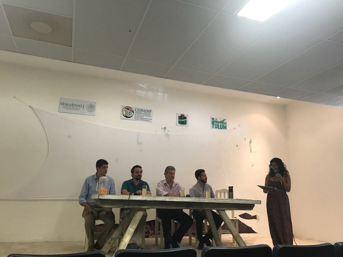 Para celebrar el #DíaInternacionalDeLosOcéanos, <a href="/HealthyReefsMX/">Healthy Reefs México</a> fue invitada a participar en el conservatorio sobre el estado de los ecosistemas costeros de #QuintanaRoo dentro del marco del 2do foro de Patrimonio Biocultural del <a href="/kuxtaltulum/">Kuxtal Tulum 2018</a>.
#EarthOptimism2018
#IYOR2018