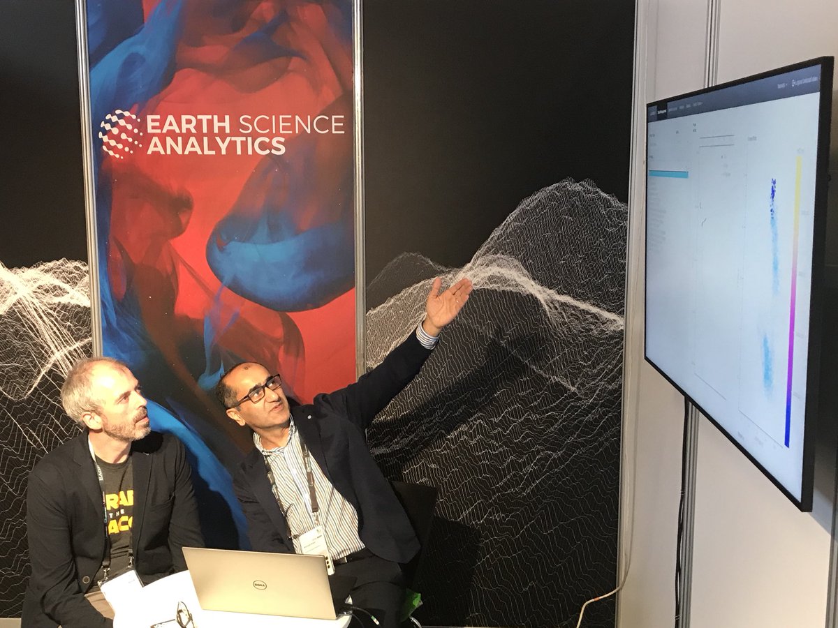<a href="/BehzadAlaei/">Behzad Alaei</a> demos EarthNET at #EAGEannual2018.
#MachineLearning #ai #geosciences