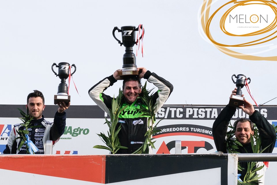MelonComunic's tweet photo. Felicitaciones N Rodrigo Franchini 🍾🍾🏎🏁
Segundo podio consecutivo para #TeamRF #28, en el @TurismoInterOK 🍾👏👏👏
¡Felicitaciones a Rodri y a todo el equipo de CMS!
Traemos suerte 😉 https://t.co/po82pc7OP4