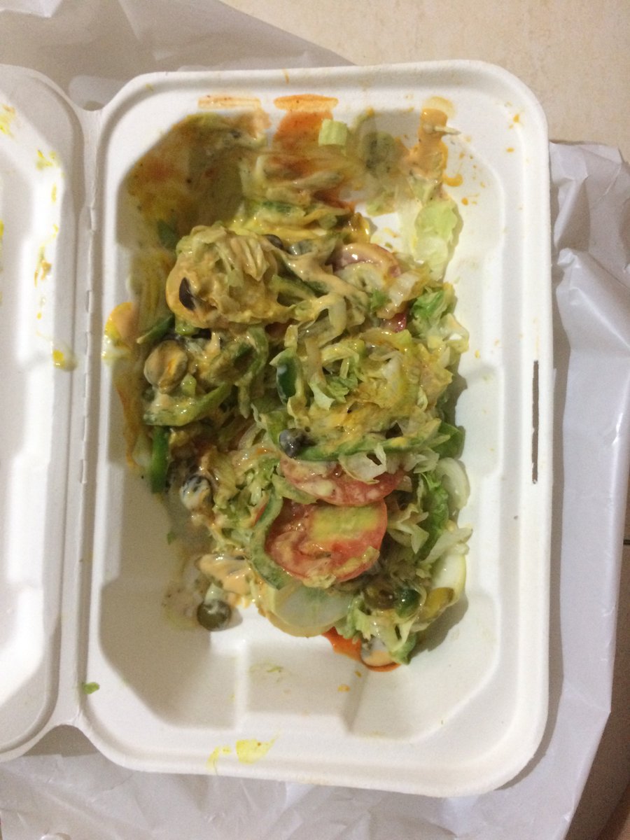 Jagruk_Grahak's tweet image. Akshay Meena, I m yet 2 receive crdit 4 my last order-1651678565 whr itms wr missing n hour late delivery basis ur commtmnt on call n heres anthr blooper order1525800919. C d qnty. Subway turnd begger. Blend sndwich. Nvr cming to zomato. #FalseCommitment #Pathetic Srvices #NoTRST