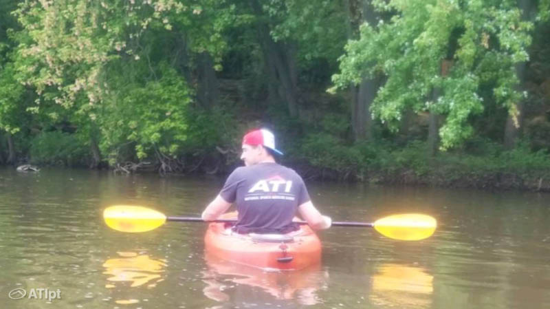 ATIPT's tweet photo. Danny Schroeder, CD of our Peoria - War Memorial Rd, IL location, is rocking his ATI gear while kayaking. #ATIOutside https://t.co/Bhz4xcRzJ9