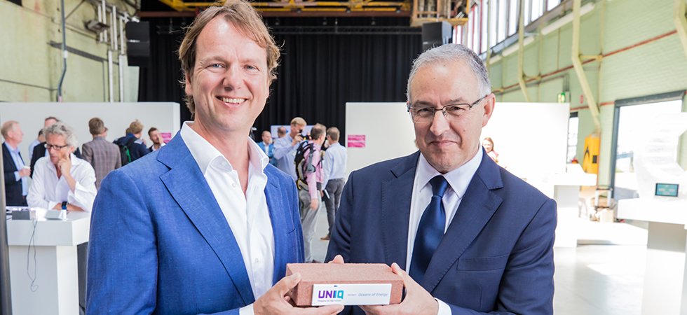 InnoQuarter's tweet photo. Oceans of Energy ontvangt € 300.000 van UNIIQ voor ontwikkeling drijvende zonnefarm op zee https://t.co/tZXB0NKcof #UNIIQ #IQjaarevent https://t.co/rxAH0uvWo4