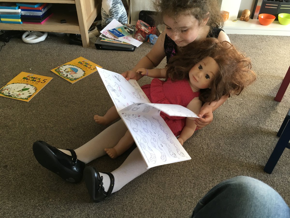 Snotlady5's tweet photo. Thank you, thank you, thank you! @HPSMrT @EllisHPS you have created such a love of learning with my lot- I didn’t get the job today but this is what it’s all about- our work changes lives 😊😊 https://t.co/Wb1wxJkakv