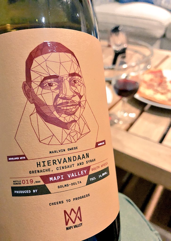 Lloydi_Boy's tweet photo. Again... what an interesting label!
And it’s bottle 19 of 500!! 🤭🙌🏻
#MapiValley
#SAVineShare https://t.co/P7Op4D3576