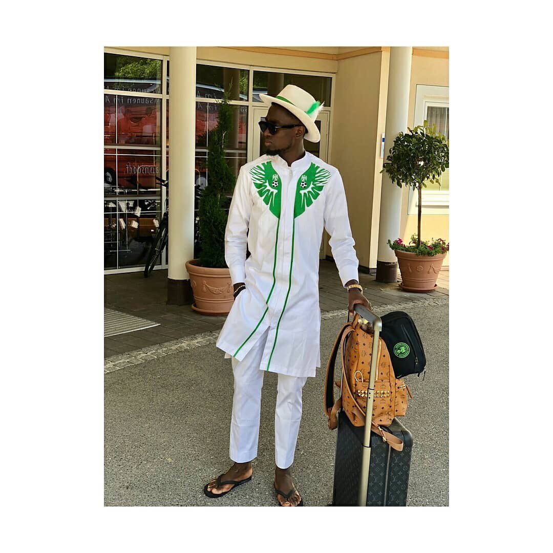 ErikCarlsson's tweet photo. Ge världens alla modepris till personen som ligger bakom Nigerias VM-kollektion 🇳🇬 https://t.co/c6tpT7FDX6