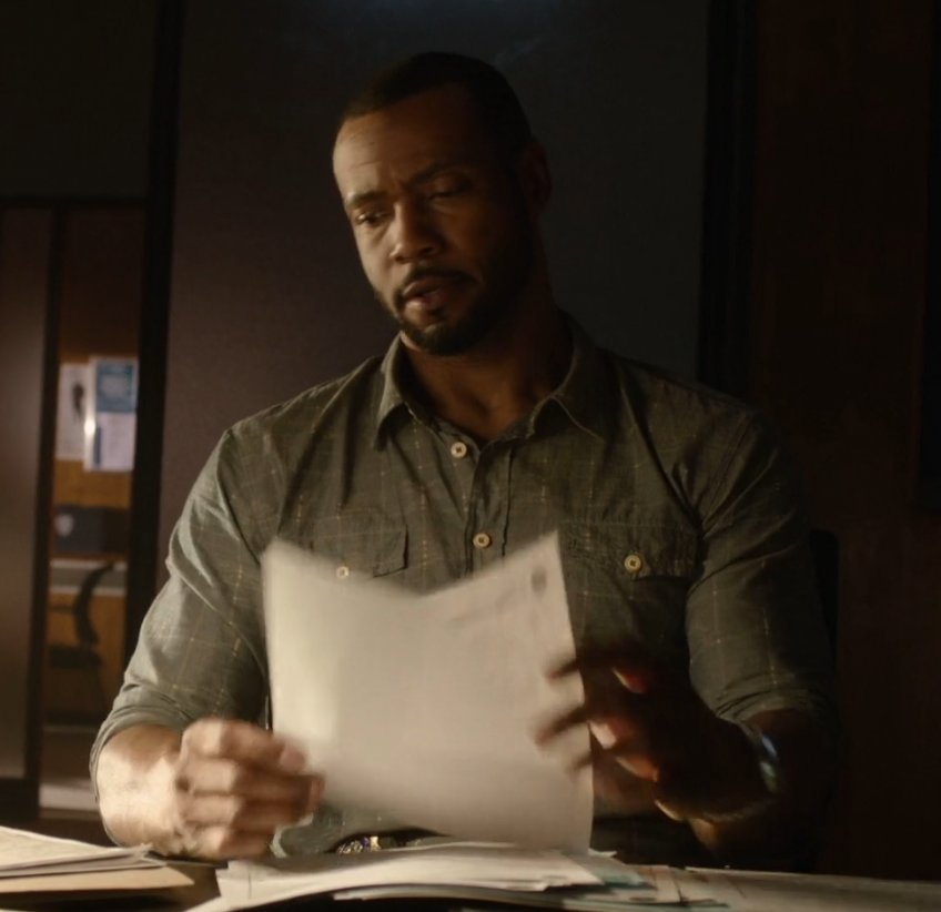 _parabatri's tweet photo. where freeform's tweets and reasoning should go #SaveShadowhunters #PickUpShadowhuntes https://t.co/xryEIgf3YH
