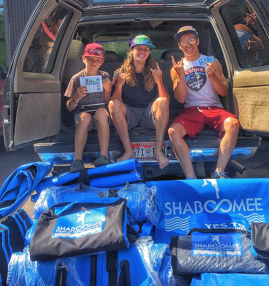 shaboomee's tweet photo. Wild, enthusiastic, adventurous, playful, fearless leap into life’s Yes To Adventure! Shaboomee is so happy to share our love for adventure and stand up paddling with the amazing Kellogg Family and friends. Your joy and passion for life will forever brighten so many hearts! 🙏 https://t.co/us1atzcue8