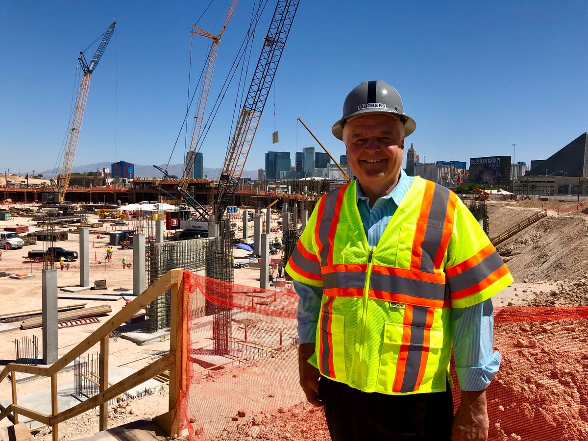 SteveSisolak's tweet image. Incredible progress being made at the @RAIDERS @UNLV Stadium! Thank you to all the #unionstrong workers who are making this new chapter in NV come to life. I am proud to stand with NV Organized Labor #nvgov #GOTV #nvjobs #VoteSisolak