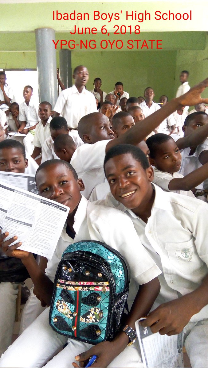 YPGNGOYOSTATE's tweet photo. The verdict is in!👩‍⚖

Ibadan Boys' High School anti-drug abuse program organized by Young Pharmacists' Group Oyo State was a success!

#ibadan #IbadanKiniSo #drugabuse #saynotodrugabuse #codeinediet #sciencestudent https://t.co/N3vZD6HfXE