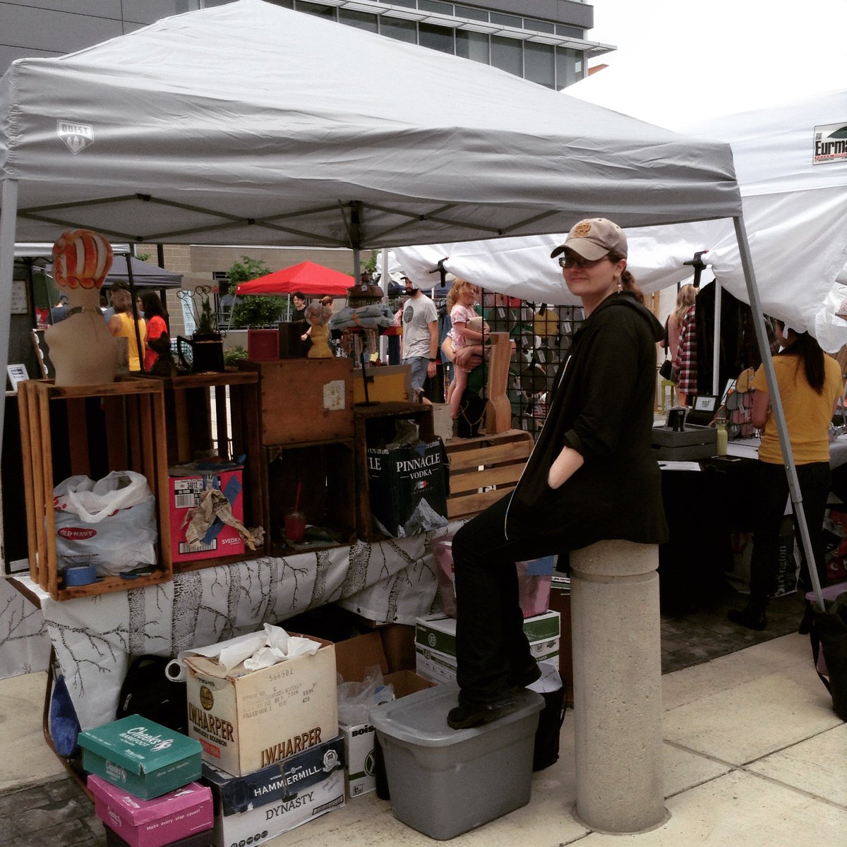 rosebud99w's tweet photo. Selling vintage at the neighborhood flea https://t.co/2taUbApksH