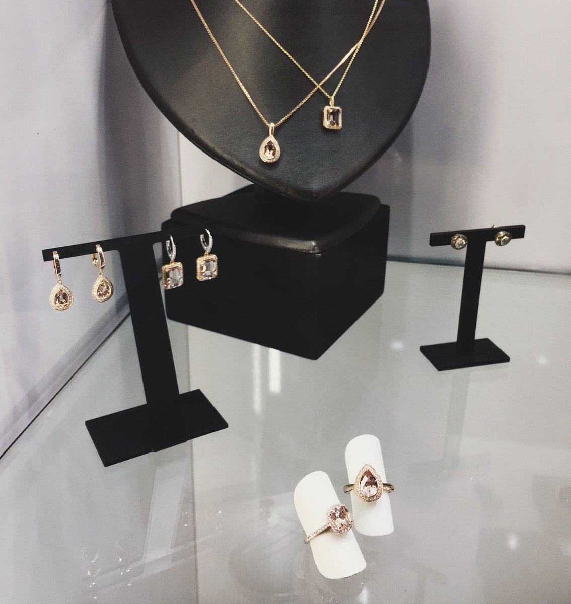 Classic gemstone beauty ✨ #ygk #downtownkingston