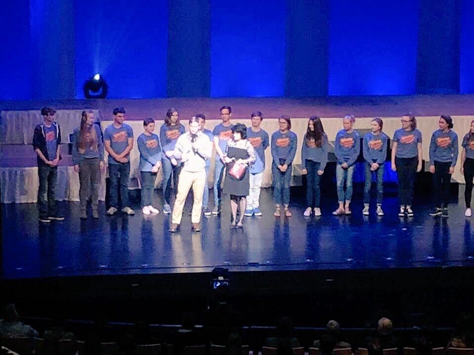 LMTRI_M's tweet photo. Congratulations to the entire cast and crew of “The Drowsy Chaperone” as they received their Jerry Award for “Outstanding Musical!” 🎭
There was also a special surprise as the director, Linda Heimstreet, was inducted into the Jerry Awards Hall of Fame- Congrats! https://t.co/BNsP9xWW3O