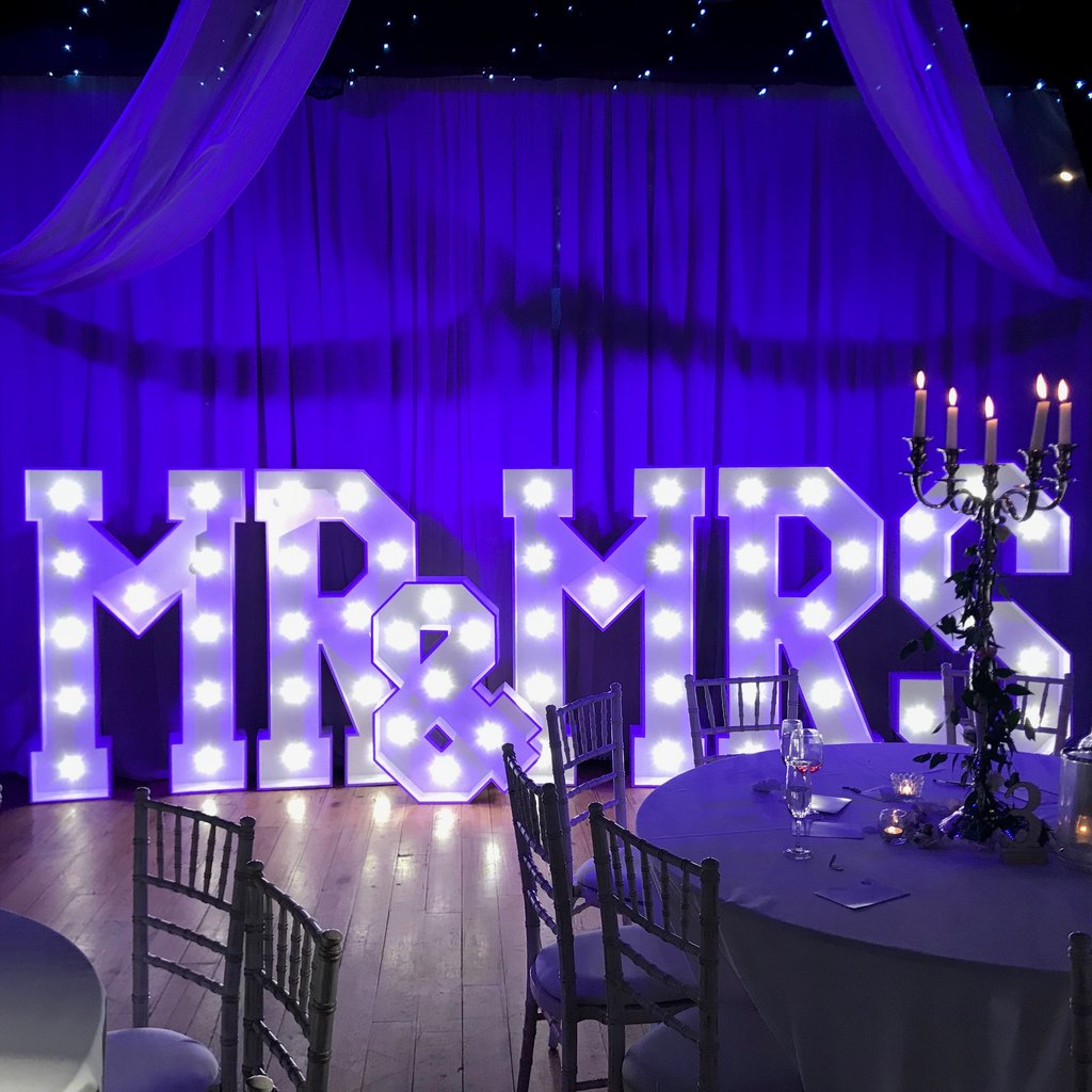 MakeItStandOut's tweet photo. Our MR&amp;MRS letters looking beautiful here at @rivington_barn a few weeks ago 
• • •
#Wedding #Events #Love #MrandMrs #Newlyweds #NorthWest #LancashireWeddings #NorthWestWeddings #WeddingInspiration #Photobooth #MagicMirror #Starlit #weddingday #rivingtonbarn #chorley #bolton https://t.co/677ulZpZiy