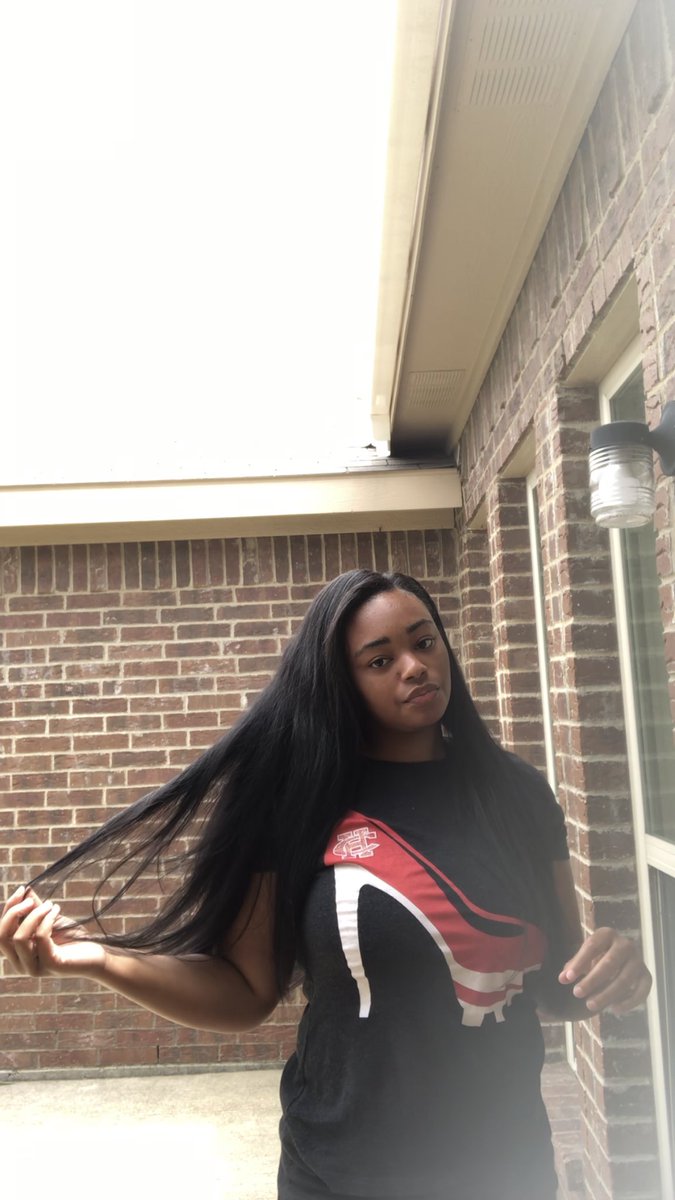 lolchanelll's tweet photo. 🖤 https://t.co/IvtXSLUcyT