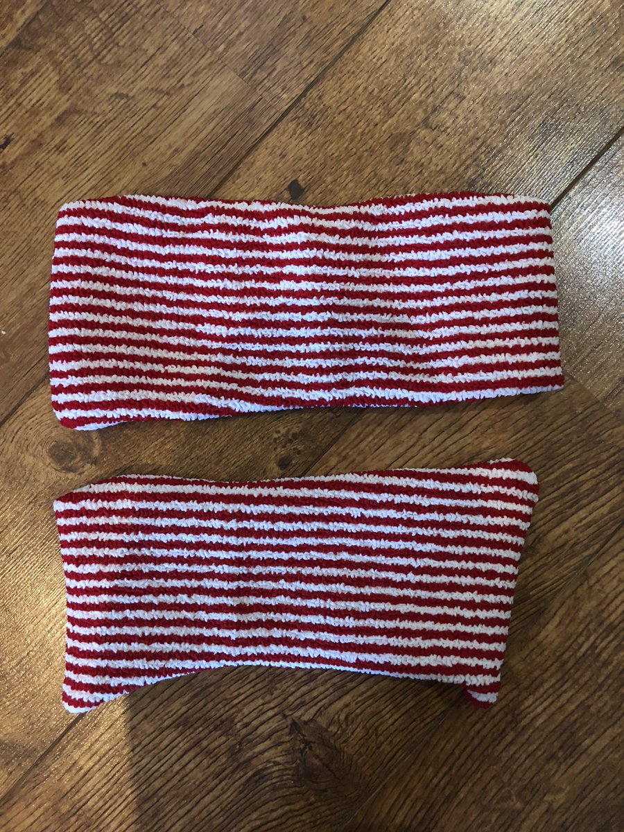 tash372's tweet photo. What am I supposed to do with two bikini tops@ASOS @ASOS_HeretoHelp 🤦‍♀️ and now it’s out of stock 😭 https://t.co/8xik98FGSh