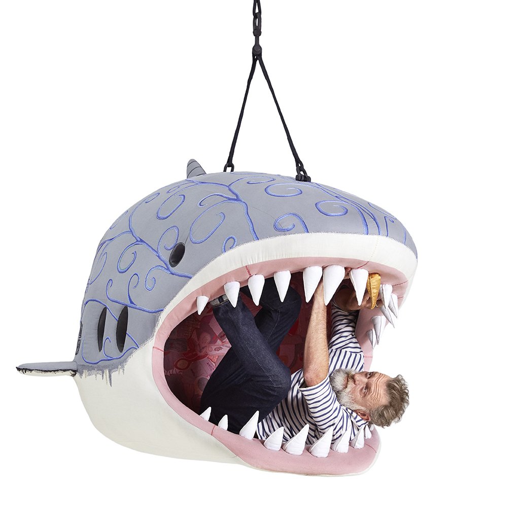 agentemma's tweet image. @antoniasteynshot @porkyhefer for @southernguild 'Endangered' at Design Miami/ Basel. Thanks to @SunshineCompany