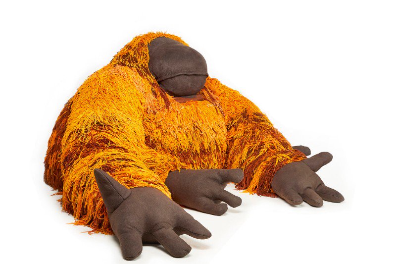 agentemma's tweet image. @antoniasteynshot @porkyhefer for @southernguild 'Endangered' at Design Miami/ Basel. Thanks to @SunshineCompany