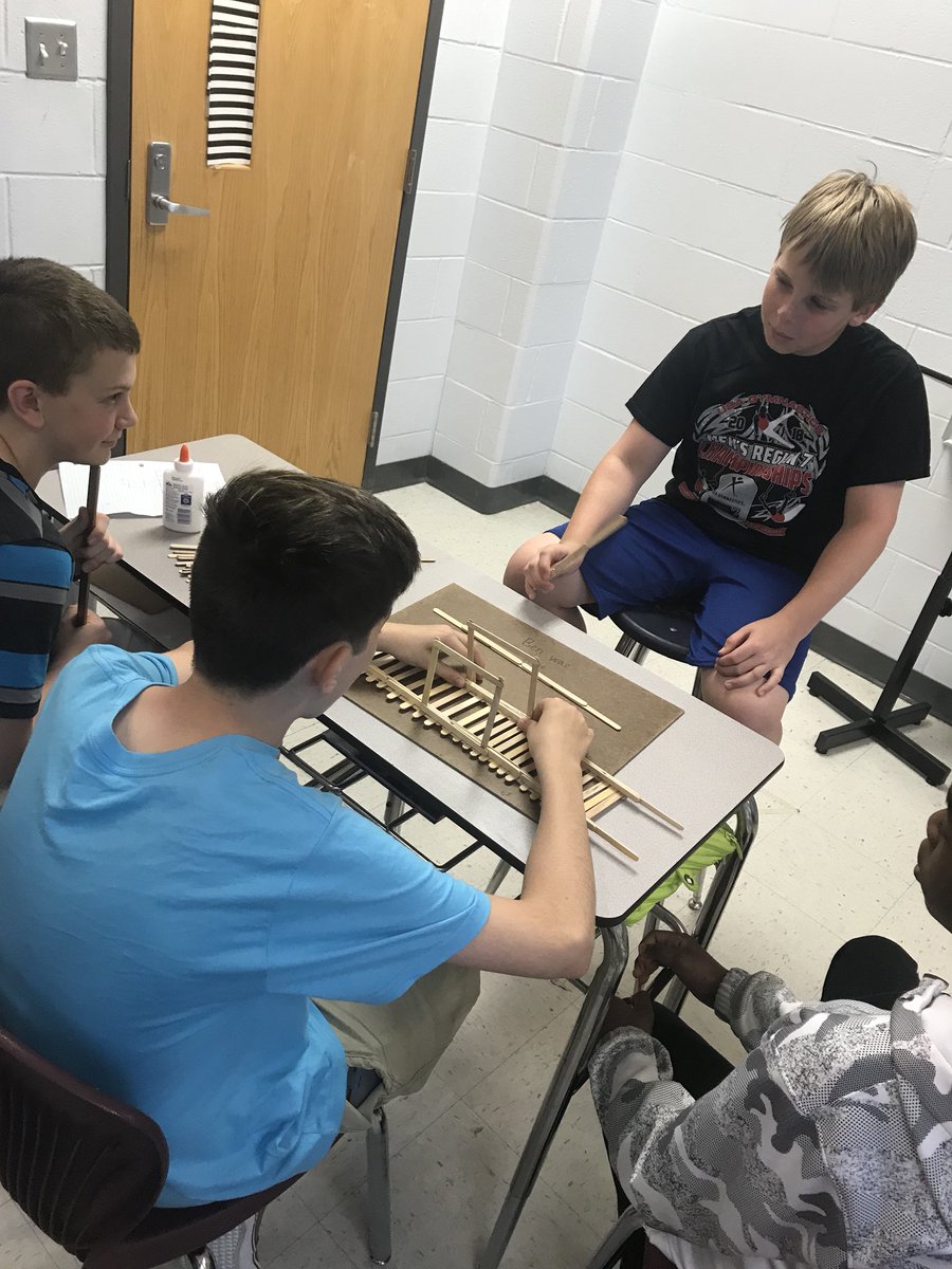 Which bridge will hold the most textbooks?!  We’ll find out tomorrow! @EDMS_Principal #EDMSRavens