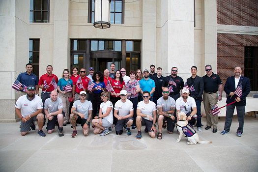 Thank you to @TeamRubicon, #Team43, @DennisClancey, @PatRossIII, @Hope4Warriors, @022KILL, @HoovesForHeroes, @TeamRWB, & @missioncontinue for coming out to cheer @supportthewalk on! #WalkofAmerica #SupporttheWalk #WhyIWalk