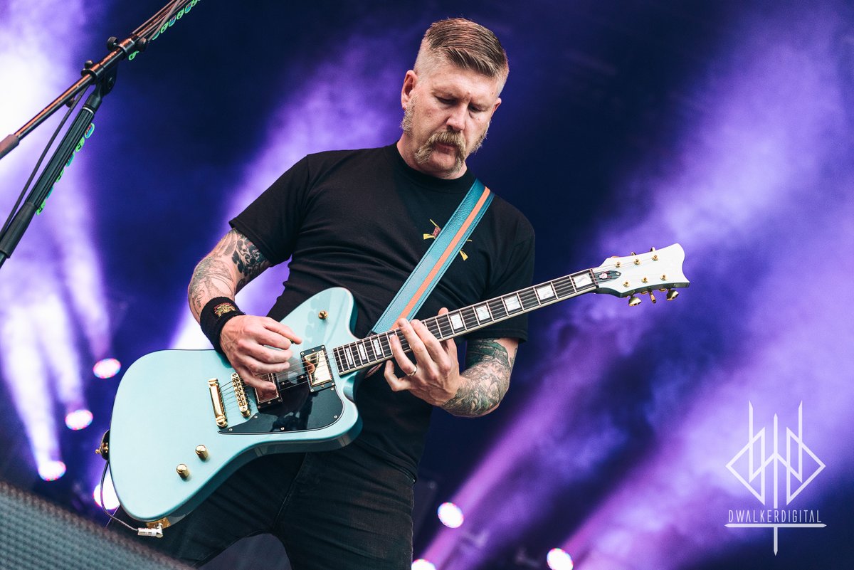 dwalkerdigital's tweet image. Bill melting a few faces with his @ESPGuitarsUSA #sparrowhawk
.
.
.@mastodonmusic #billkelliher #mastodon #concertphotography #bandphotography #Nikon #Pittsburgh