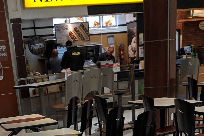 New York Fries closes in Cornwall #CornwallON #NYF cornwallnewswatch.com/2018/06/11/new… https://t.co/fEXTpab9Ly