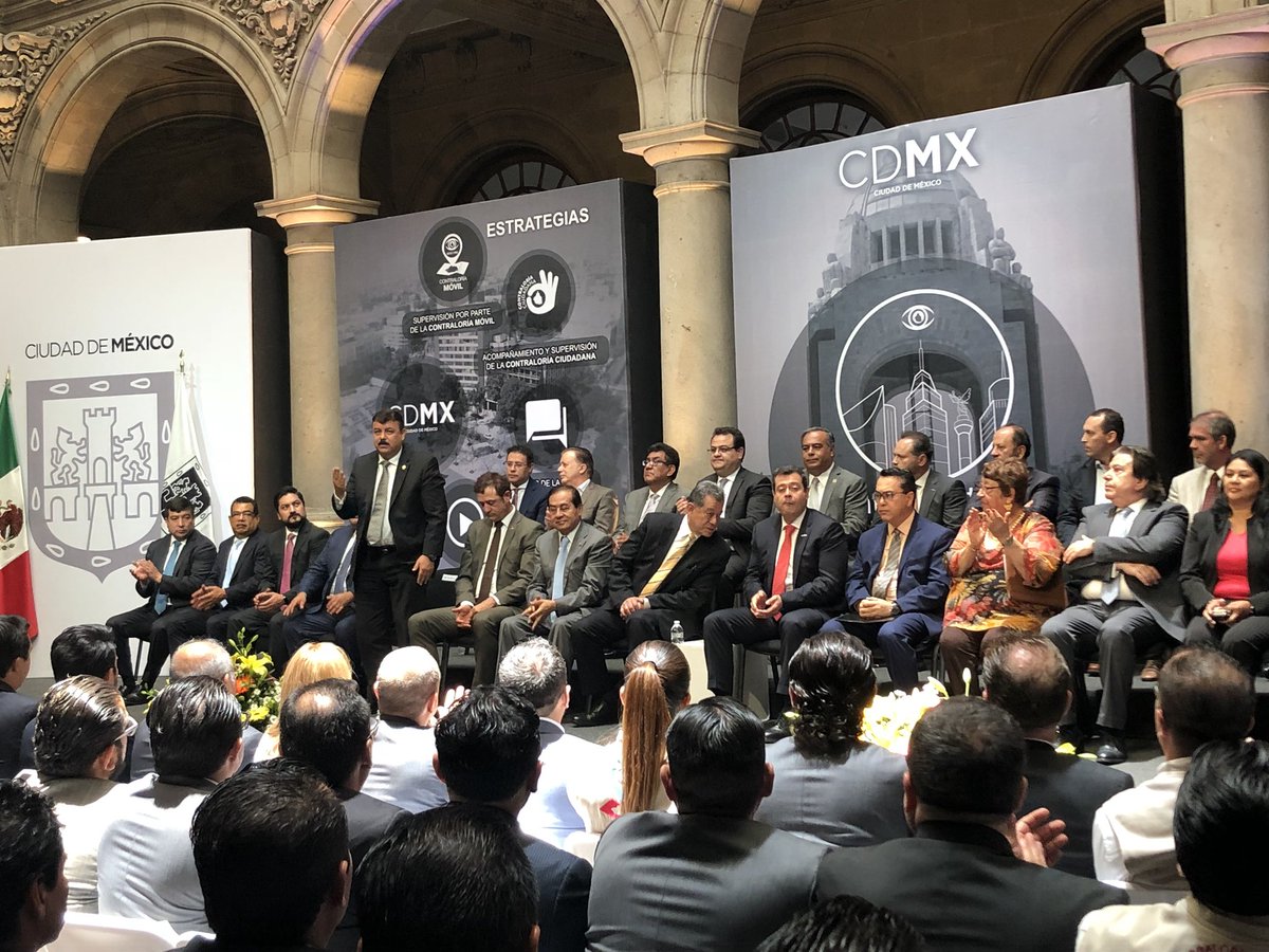 hiramalmeidae's tweet photo. Me encuentro en el Evento de presentación de la aplicación “Juntos contra la corrupcion” que dará transparencia a los servicios y trámites. Preside el Jefe de Gobierno @amievajoserra https://t.co/6pfcwCQEjo