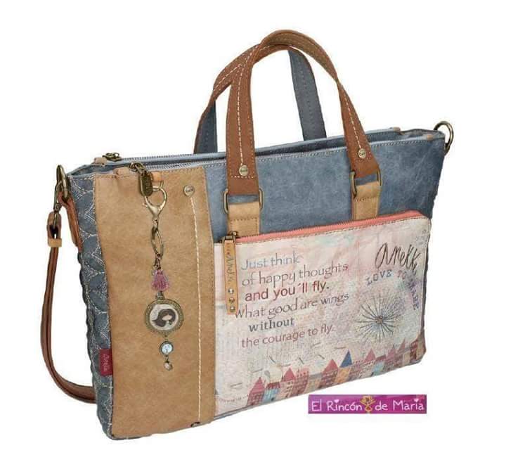 ElRincndeMariaV's tweet photo. 📣PROMOCIÓN🎊 15% de descuento en bolsos, mochilas y portadocumentos de marca 🔝 Ven a verlos a nuestra tienda física de 📍Villena (Alicante) o visita nuestra nueva tienda online 💻 https://t.co/IK2IZ14WWK #promocion #descuento #bolso #mochila #villena #alicante #online https://t.co/FNKbbCk0bu