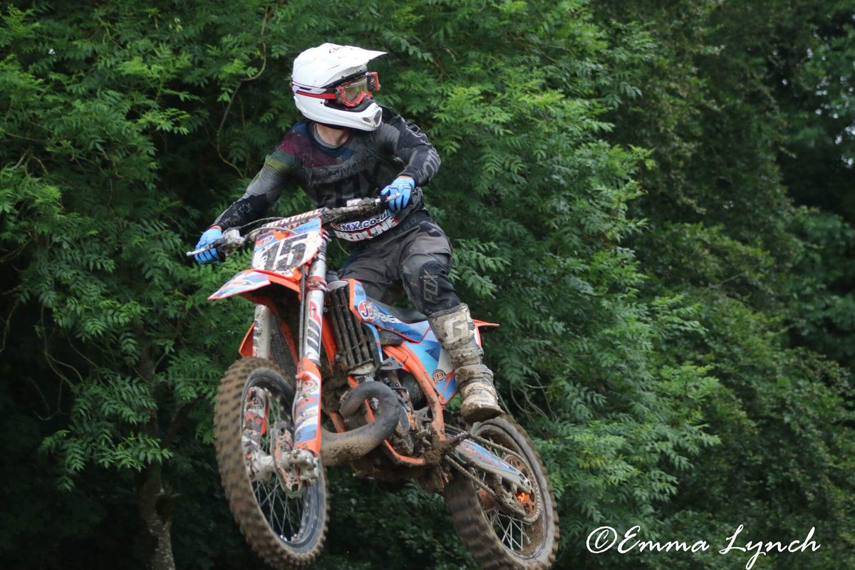 Rusty_PT's tweet photo. 🍾 P1️⃣ for Olly this weekend taking 5 out of 5 wins in Ireland 🇮🇪 Olly has been training hard with me now for a long time and is a pleasure to train,great work mate see you tomorrow evening 🏋🏼💪🏽 #rustypt #personaltrainer #rustypersonaltrainer #yeovil #motocross https://t.co/QjUsEFiLE4