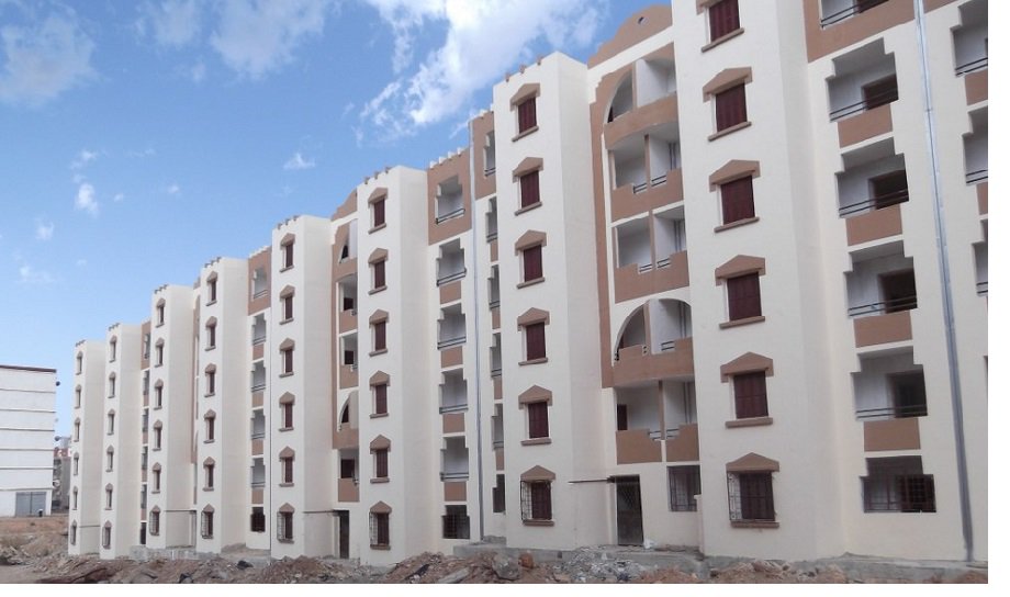 #Logements: 6501 logements de type locatif public finis non attribués à cause des travaux d'aménagement non réalisés au niveau de la wilaya de Bejaia sur un ensemble de 6887 de logements achevés non encore distribués. Une nveloppe financières pour l'achèvement des travaux de VRD