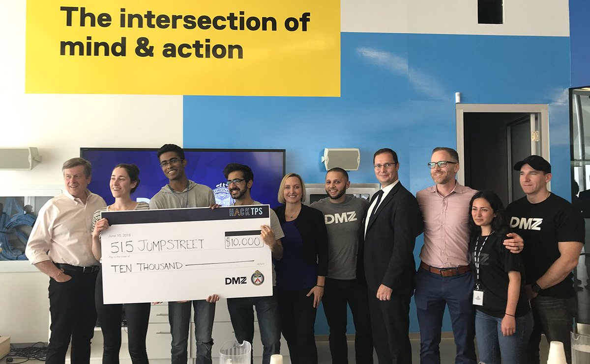 tpspix's tweet photo. Finding tech solutions to community problems @TorontoPolice @RyersonDMZ #hackTPS https://t.co/V0Yo3wg7US https://t.co/lLnnKhnn83