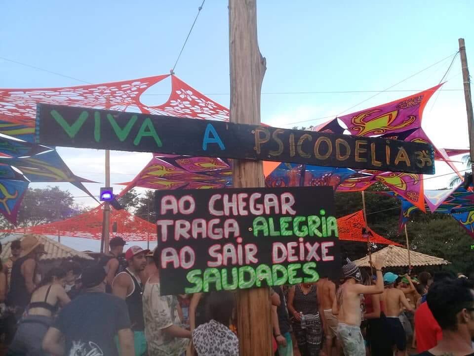 Viva...🍭

Festa: Elementare