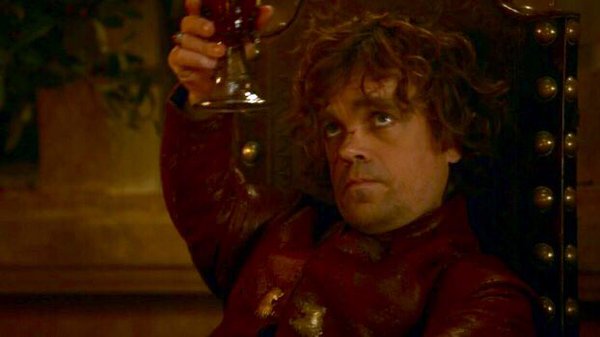 Peter-Dinklage-as-Tyrion-Lannister-raising-a-glass-on-Game-of