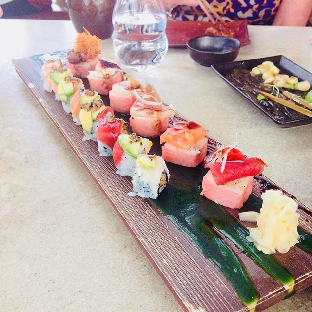 LiteBites1's tweet photo. I love sushi in the summer. @sushisamba is my favourite place in London to get my sushi fix. The views and the food are INSANE! 
#sushisamba #sushi #foodblogger #lovefood #londoneats #londoncity #londonblogger #food #foodie #londoner #londonfood #londonf… https://t.co/5ynIMb2bsk https://t.co/xsSZPO5RaG
