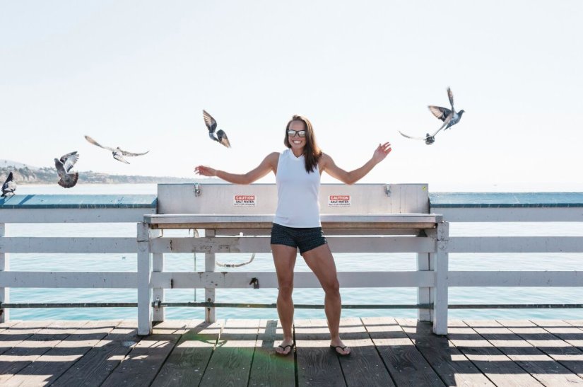 oiselle's tweet photo. It’s the fabric of… SUNNY DAYS WITHOUT UPF RAYS! Our exclusive Shade fabric is designed to protect, wick, and of course - feel wonderful: https://t.co/RqRTt6wg88 #everywhereoutside #flystyle https://t.co/fBF51mkks9