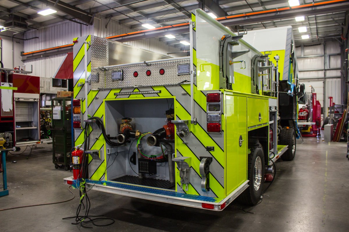 FortGarryFire's tweet photo. Progress shots for Leduc County

#FGFT #FortGarryFireTrucks #FireTrucks #Leduc #EmergencyResponse https://t.co/PcwHko0HCu