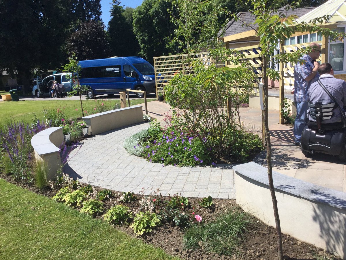 Attended the <a href="/Strodepark/">Strode Park Foundation</a> foundation today, where @MarshallsGroup donated some Paving to enable the guys their a fantastic living area.The area was installed by @MarshallsReg Cathedral Landscapes who have done a great job.If my dad was still their he would of loved this #bestbyfar