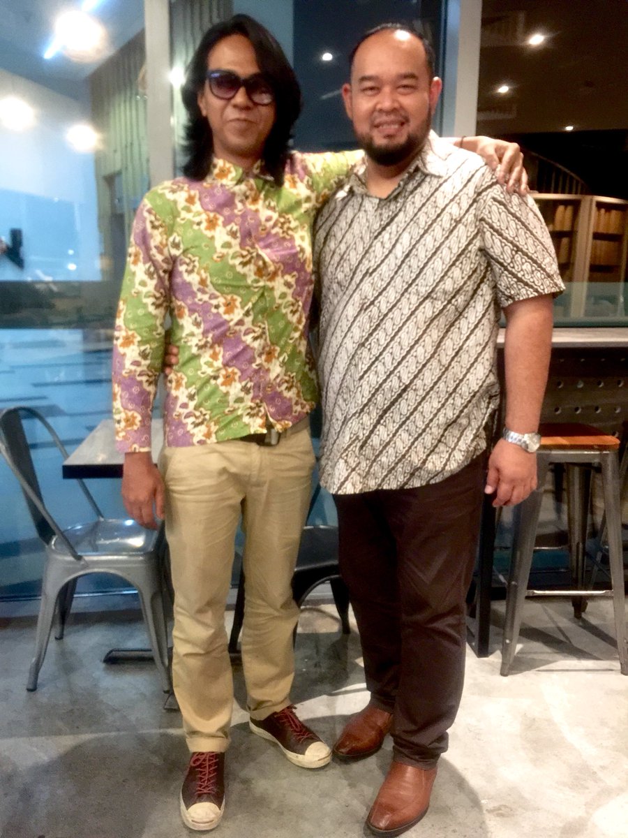 GEPWeMakeItReal's tweet photo. #NinetyNineBistro #Iftar 

It was a pleasure to meet you Mr Saiful and we are both so glad that we got a chance to discuss the requirements for in the business we are in. 

Thank u for the variety of options, advises and many more beneficial information &amp; the lovely dinner, Iftar https://t.co/zqnWqrsYUV