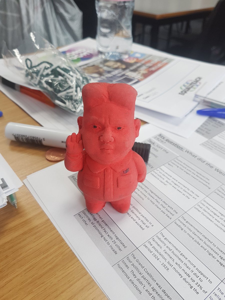 Chace_History's tweet photo. Good luck to all our #ChaceHistorians from the History Department and from our unofficial mascot. Thanks for all the #Chaceworkinglunches! https://t.co/VWZfNPLTKd