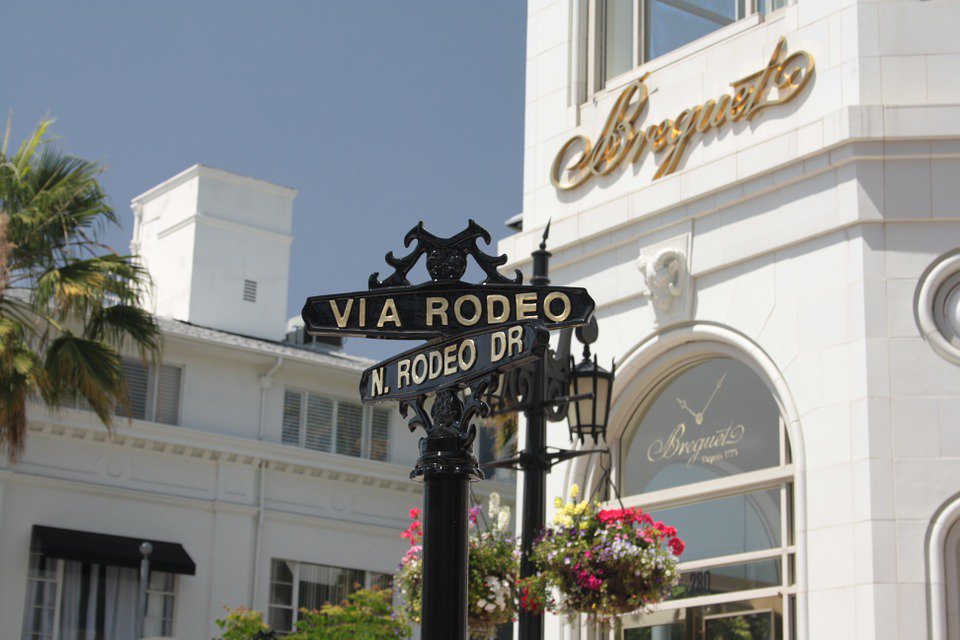 TPI_Inc's tweet photo. Register for the July 14, 2018 Ultimate Aesthetic Training Workshop at the Luxe Rodeo Hotel in Beverly Hills. @drjohnvartanian #ultimateaesthetictraining #aestheticpractices #skintightening #facialaesthetics #beverlyhills #aesthetics https://t.co/PRkD5Tc78u https://t.co/vDNYAxUTG0