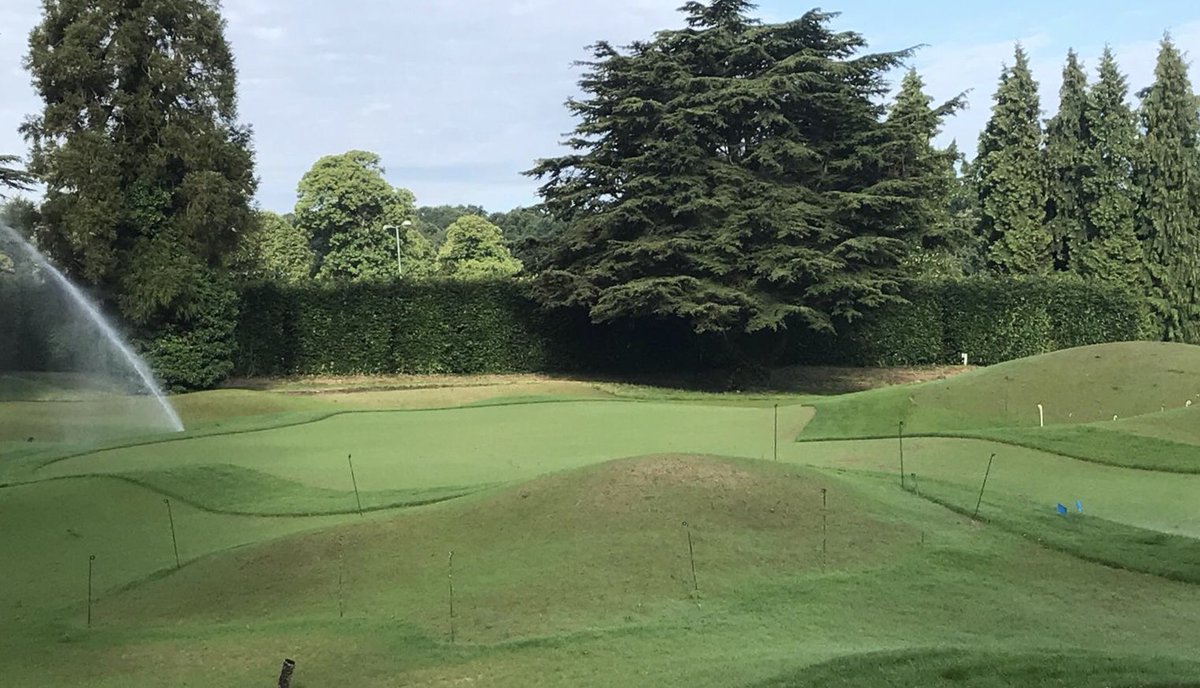 BlinderBunker's tweet photo. Moor Parks amazing new short game facility turning green 10 days after #hydroseeding 😎⛳️🌞 @EDI__ADI https://t.co/mQmfDghuqx